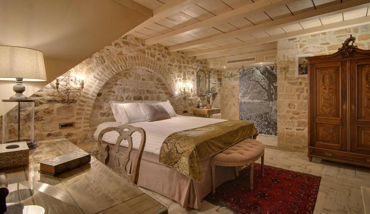 Kamares Historic Boutique Hotel & Spa Ioannina Exterior foto